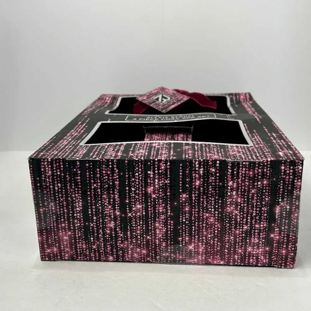 Alexis Bendel‎ 4 Piece Cozy Spa Set Strawberries Champagne Pink Slippers New